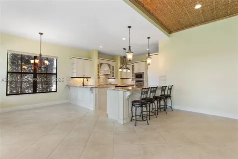 8420 NW 33rd Street Cooper City FL 33024