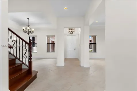 8420 NW 33rd Street Cooper City FL 33024