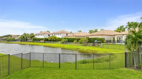8420 NW 33rd Street Cooper City FL 33024