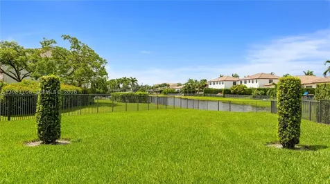 8420 NW 33rd Street Cooper City FL 33024