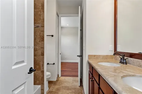 8420 NW 33rd Street Cooper City FL 33024