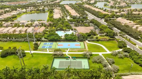 8420 NW 33rd Street Cooper City FL 33024