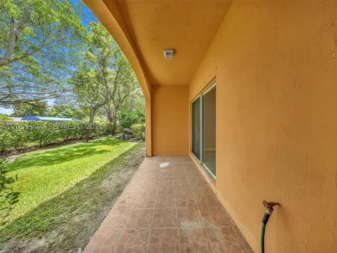 8306 Santa Monica Avenue Tamarac FL 33321