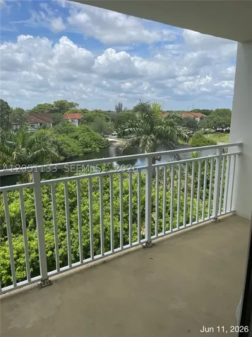6940 Miami Gardens Drive Hialeah FL 33015
