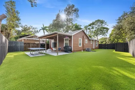230 SW 12th Avenue Fort Lauderdale FL 33312