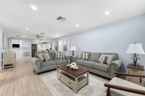 230 SW 12th Avenue Fort Lauderdale FL 33312
