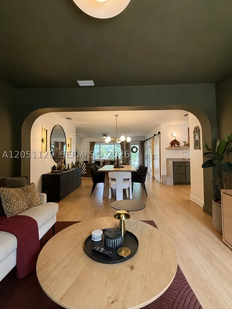 1713 SW 10th Court Fort Lauderdale FL 33312