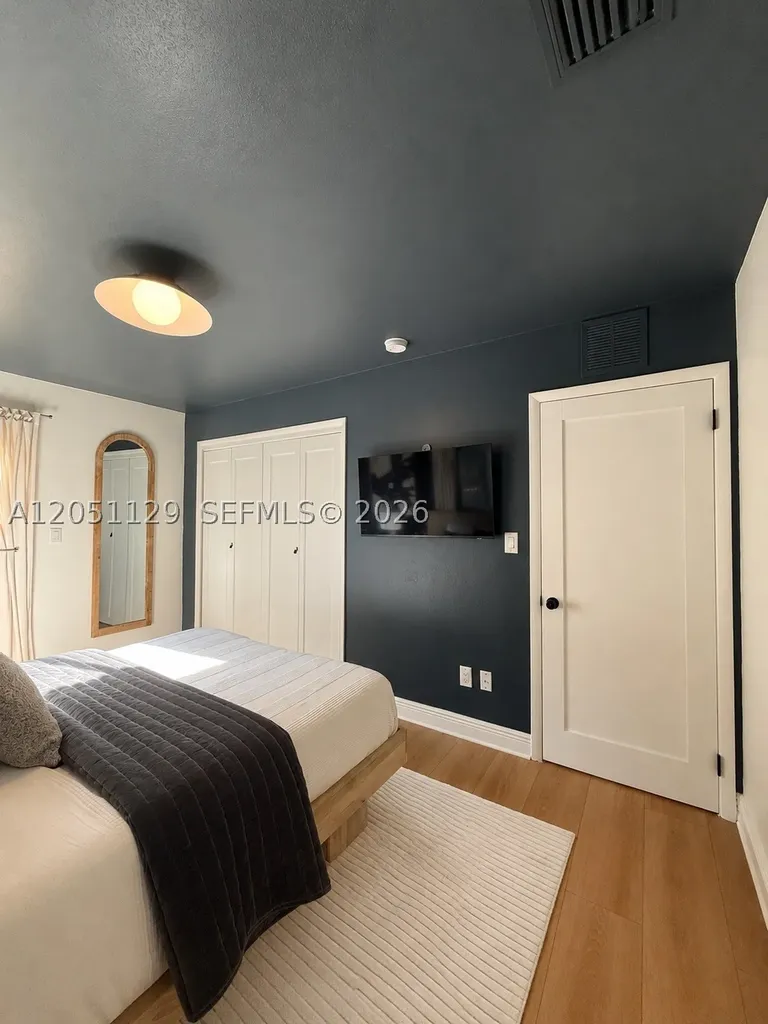 1713 SW 10th Court Fort Lauderdale FL 33312