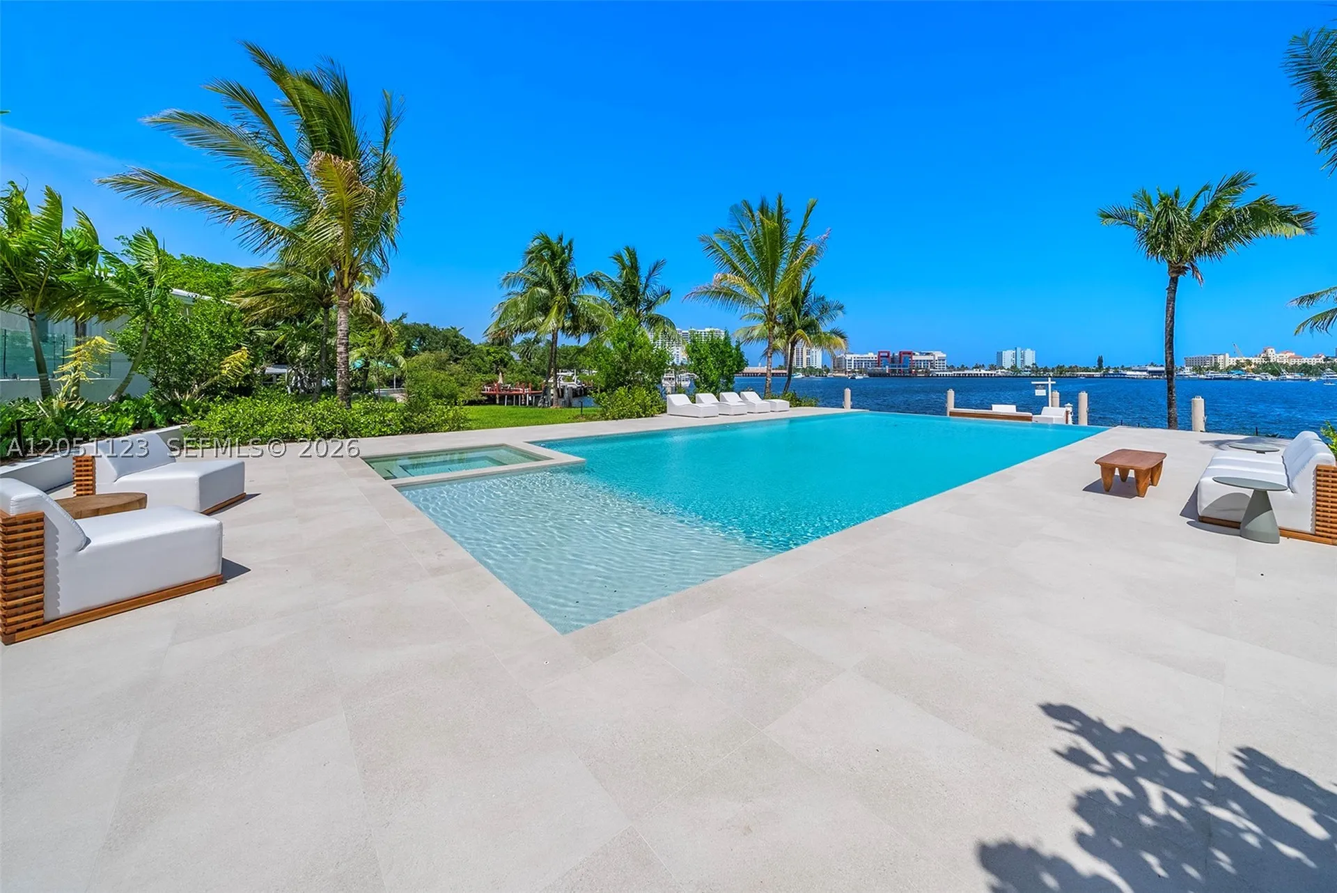 900 N Northlake Drive Hollywood FL 33019