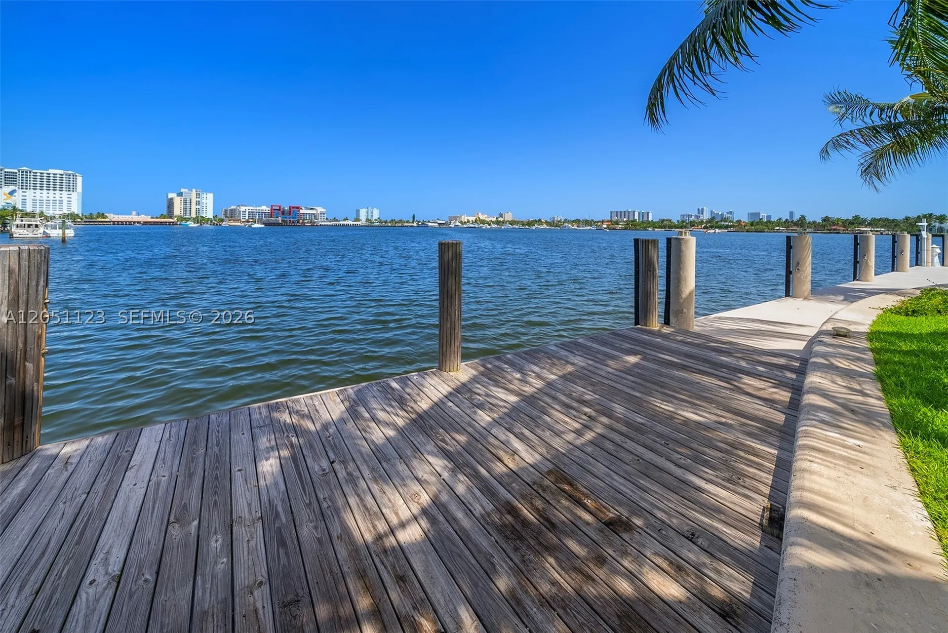 900 N Northlake Drive Hollywood FL 33019