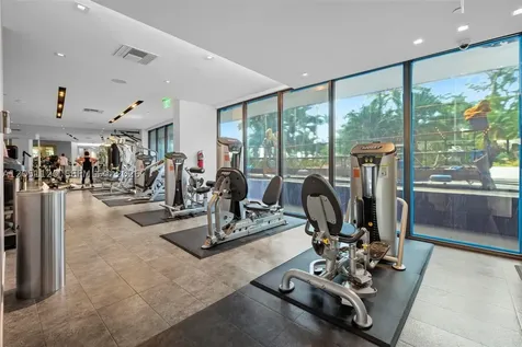 9 Island Avenue Miami Beach FL 33139