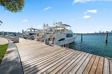 9 Island Avenue Miami Beach FL 33139