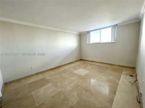 1045 10th Street Miami Beach FL 33139