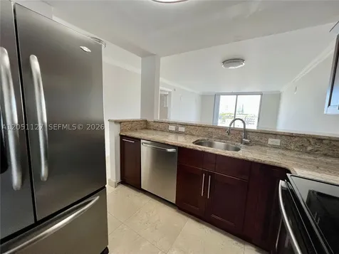 1045 10th Street Miami Beach FL 33139