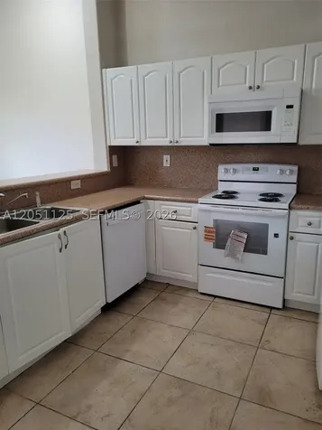 1663 SE 29th Street Homestead FL 33035