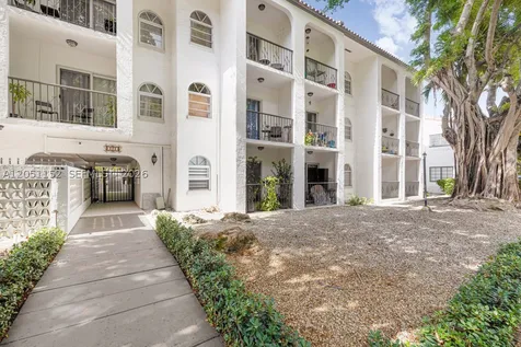 338 Majorca Avenue Coral Gables FL 33134