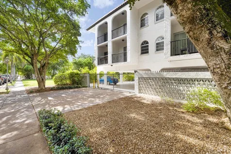 338 Majorca Avenue Coral Gables FL 33134