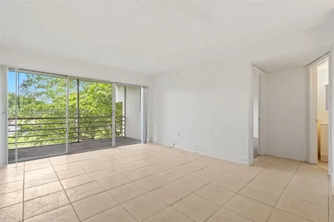 4215 N University Drive Sunrise FL 33351