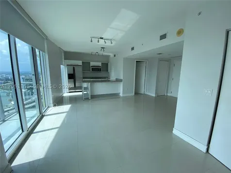 185 SW 7th Street Miami FL 33130