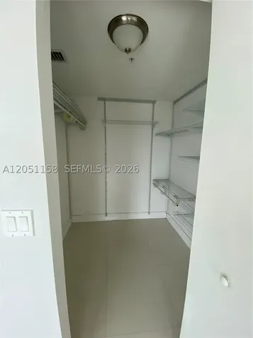 185 SW 7th Street Miami FL 33130