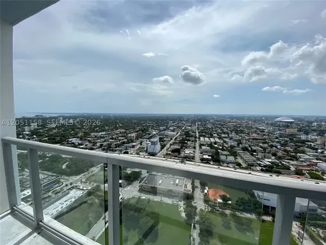 185 SW 7th Street Miami FL 33130