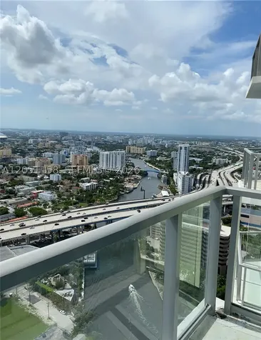 185 SW 7th Street Miami FL 33130