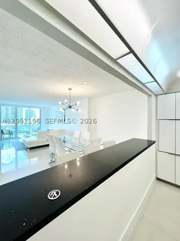 19370 Collins Avenue Sunny Isles Beach FL 33160