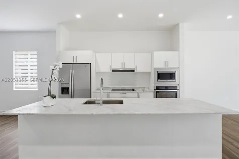 2852 SW 32nd Court Miami FL 33133