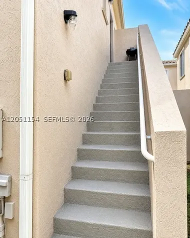 17097 SW 93rd Street Miami FL 33196