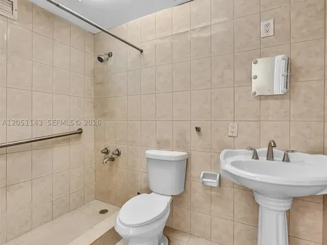 5801 NW 113th Terrace Hialeah FL 33012