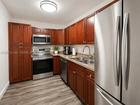 1400 Saint Charles Place Pembroke Pines FL 33026
