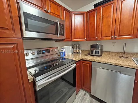 1400 Saint Charles Place Pembroke Pines FL 33026
