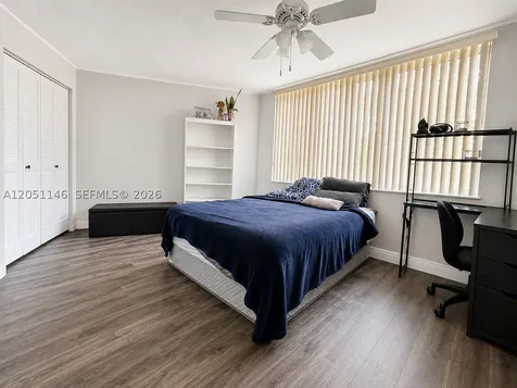 1400 Saint Charles Place Pembroke Pines FL 33026