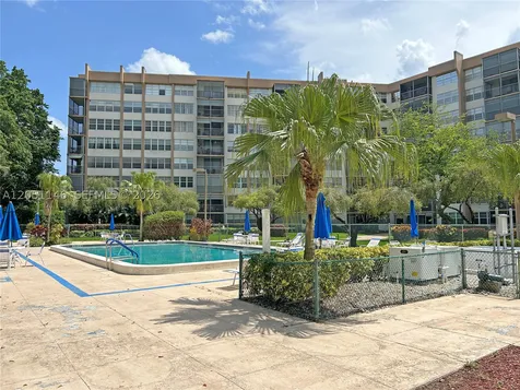 1400 Saint Charles Place Pembroke Pines FL 33026