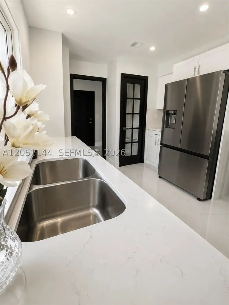 3430 SW 17th Street Fort Lauderdale FL 33312