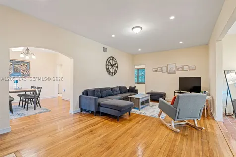 46 Montilla Avenue Coral Gables FL 33134