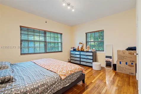46 Montilla Avenue Coral Gables FL 33134