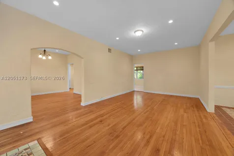 46 Montilla Avenue Coral Gables FL 33134