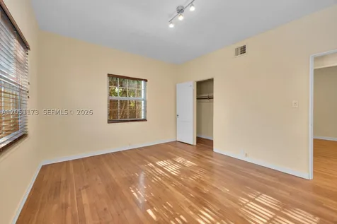 46 Montilla Avenue Coral Gables FL 33134