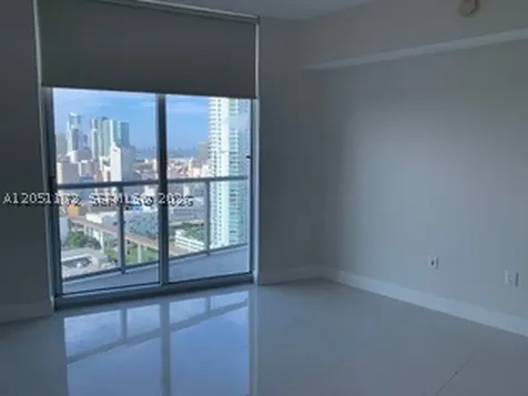 185 SW 7 Street Miami FL 33130