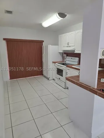 9069 NW 121st Terrace Hialeah Gardens FL 33018