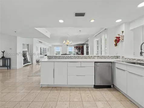 2124 Fisher Island Drive Miami Beach FL 33109