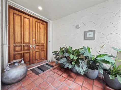 2124 Fisher Island Drive Miami Beach FL 33109