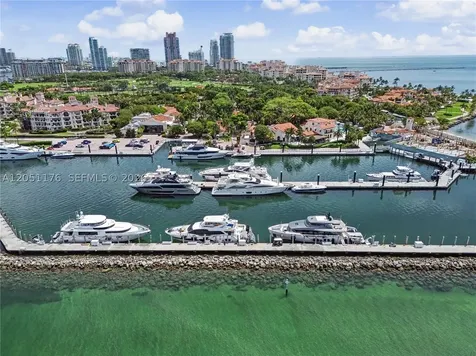 2124 Fisher Island Drive Miami Beach FL 33109