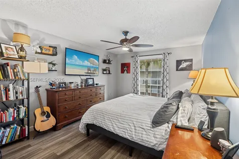 13789 SW 66th Street Miami FL 33183