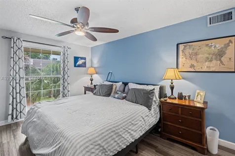13789 SW 66th Street Miami FL 33183