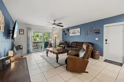 13789 SW 66th Street Miami FL 33183