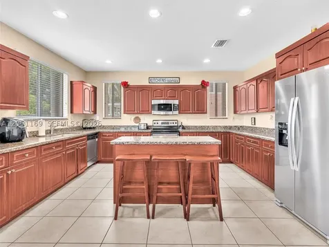 912 NW 204th Street Miami Gardens FL 33169