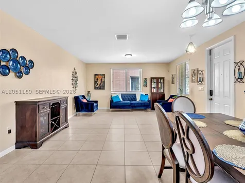 912 NW 204th Street Miami Gardens FL 33169