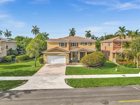 912 NW 204th Street Miami Gardens FL 33169